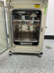 Thermo 3110 Incubator, 4 of 4