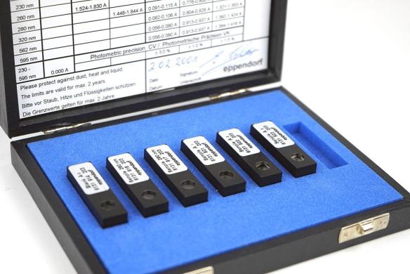 Eppendorf Secondary UV-Vis Reference Filter Cuvettes for BioPhotometer-cover