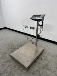 Sartorius ISO 9001 Industrial Floor Scale with Digital Display, 2 of 4