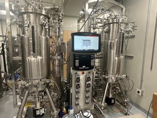 Sartorius BIOSTAT D-DCU Dual Bioreactor System with Integrated Control Unit-cover