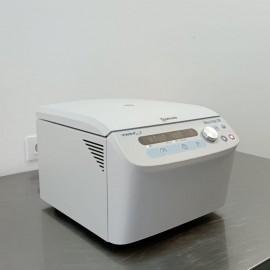 VWR Micro Star 30 Centrifuge