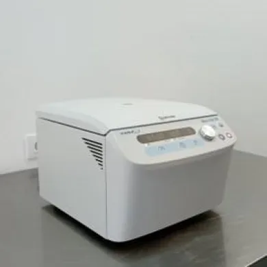 VWR Micro Star 30 Centrifuge