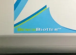Benchmark Scientific BenchBlotter Fixed Speed Rocking Shaker BR1000 for Molecular Biology Applications, 9 of 11