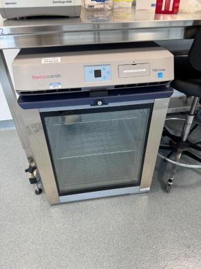 Thermo Fisher Scientific Thermo TSG Series TSG505GA Undercounter Laboratory Refrigerator-cover