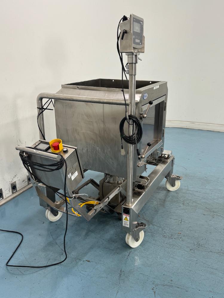 Pall LM200JCMA-B4A 200-Liter Single-Use Mixing Container for Bioprocessing