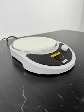 Thermo Fisher Scientific RT Touch 22 Magnetic Stirrer with Digital Control and Ceramic-Coated Plate