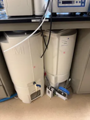 Millipore Elix Essential 10 Laboratory Water Purification System with 60L PE Tank
