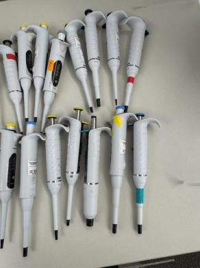 Sartorius Laboratory Pipettes Set – 26 Single-Channel and 1 Multi-Channel Pipettes-cover