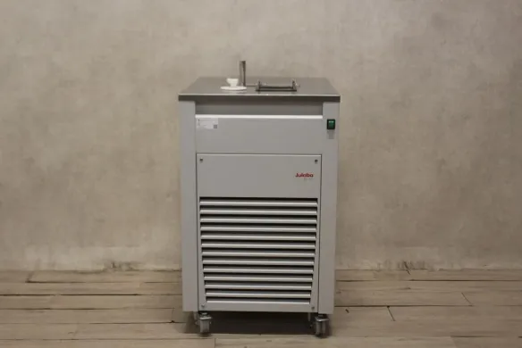 Julabo FP52 Ultra-Low Refrigerated Circulator for Precise Thermal Control