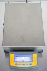 Sartorius CP34001S Lab Bench Scale with 34000g Capacity Precision, 2 of 6