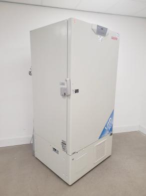 Sanyo -86 ULT Freezer - Model - MDF-U74V Lab-cover