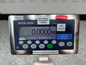 Mettler Toledo Digital Floor Scale for Precision Industrial Weighing, 3 of 4