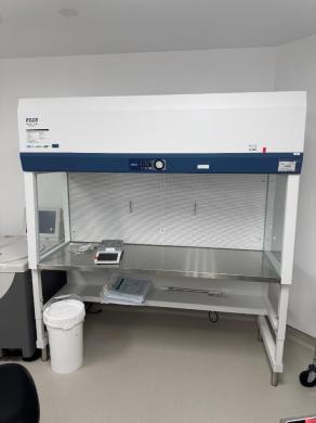 ESCO LHG-6BS-F9 6-Foot Laminar Flow Cabinet with HEPA Filtration-cover