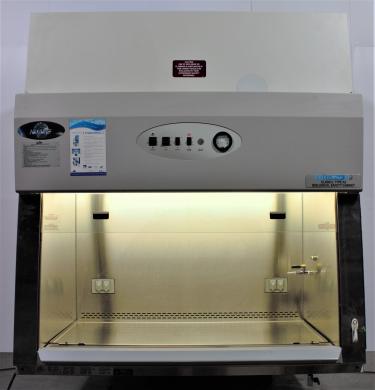 NuAire NU-475 Cellgard ES Class II Type A2 Biosafety Cabinet with Laminar Flow-cover