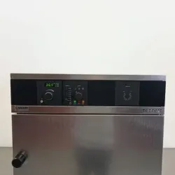 Memmert BE300 Incubator, 3 of 10