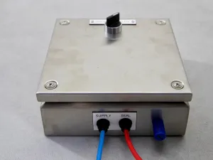 Clean Air Glove Box for Operator and Environmental Protection, 5 of 5