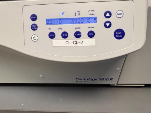 Eppendorf 5810 R Refrigerated Benchtop Centrifuge with Digital Control Interface-cover