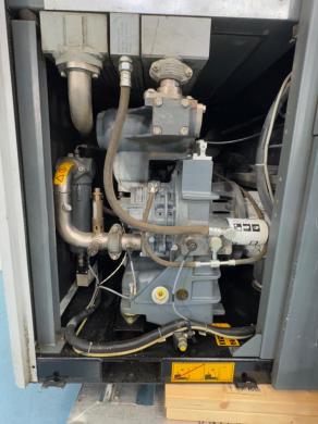 Atlas Copco ZT 22 Industrial Air Compressor with External Air Receiver Tank-cover