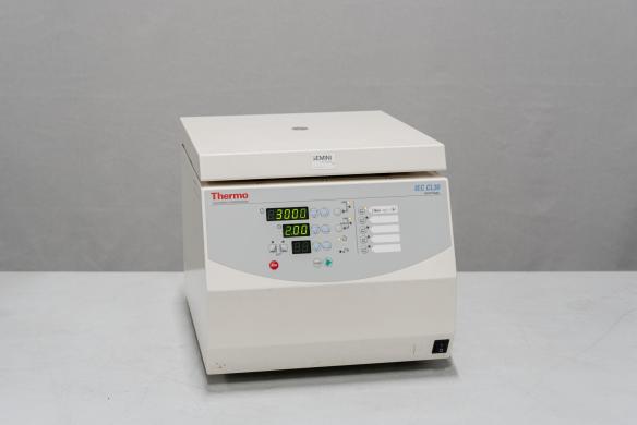 Thermo IEC CL30 Benchtop Centrifuge-cover