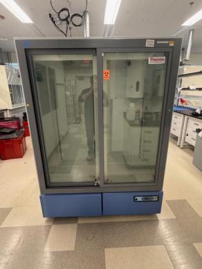 Thermo Double Door Laboratory Refrigerator for Biotech Sample Storage-cover