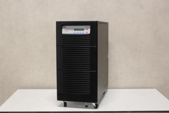 ABB PowerScale Online Double Conversion Uninterruptible Power Supply 15 kVA-cover