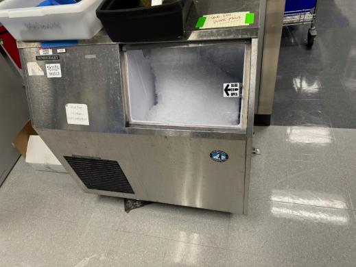 Hoshizaki F-300BAF Commercial Ice Maker-cover