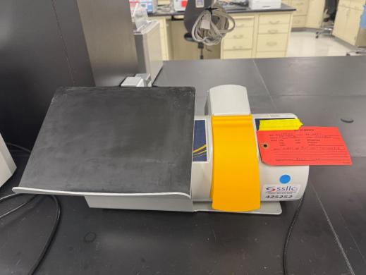 ChemoMetec NucleoCounter NC-200 Automated Fluorescence Cell Counter-cover