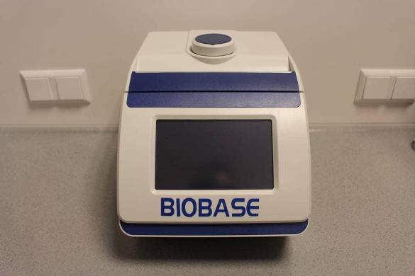 BioBase Gradient Thermal Cycler-cover