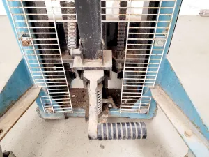 HanseLifter Manual Stacker Model SDJ1516-01 for Precise Material Handling, 5 of 10