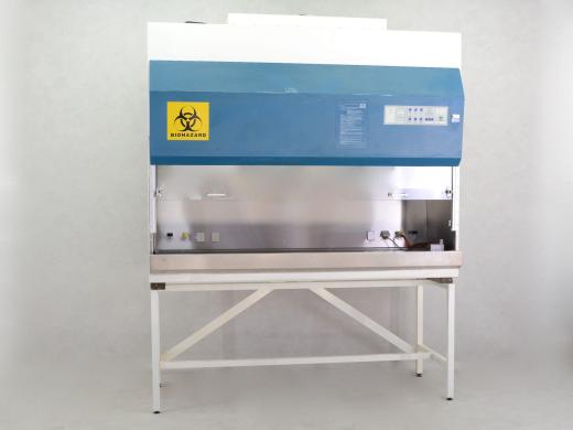 Clean Air DLF/REC6 2A Class II A Biohazard Cabinet for Sterile Cell Culture and Microbiological Research-cover