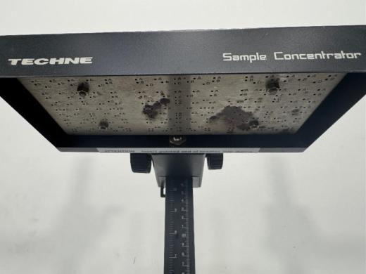 Techne FDB03DP Digital Sample Concentrator with Adjustable Holder-cover