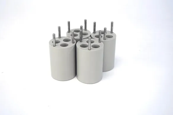 Sigma 17019 3 × 15 mL Falcon Tube Adapters with 13104 Rotor and 11133 Buckets