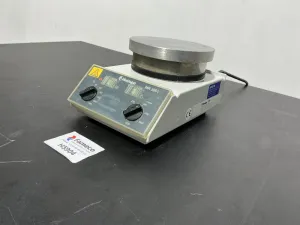 Heidolph MR 3001 Laboratory Magnetic Stirrer with Adjustable Speed and Stainless Steel Plate, 2 of 4