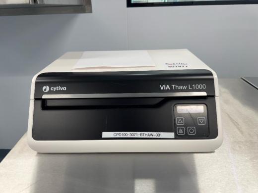 Cytiva VIA Thaw L1000 Automated Sample Thawing System for Biological Samples-cover