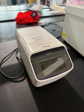 Applied Biosystems Miniamp Thermal Cycler for PCR Amplification-cover