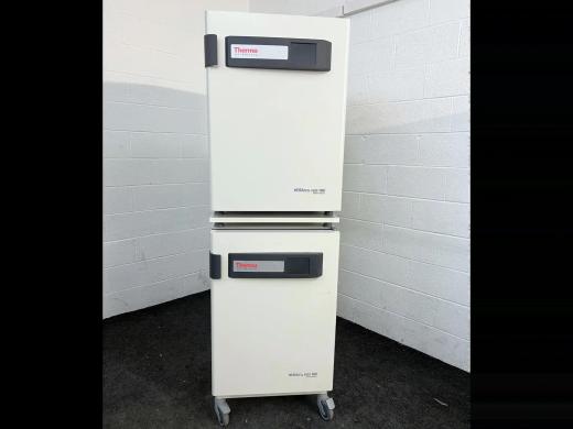 Thermo Scientific HERAcell VIOS 160i CO2 Incubator Stack with Copper Chamber and IR Sensor-cover