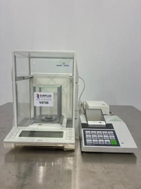 Mettler Toledo AT21 Comparator Precision Analytical Balance with Integrated Printer-cover