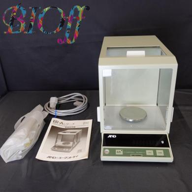 A&D ER-120A Electronic Analytical Balance, 0.1 mg Readability, 120 g Capacity-cover
