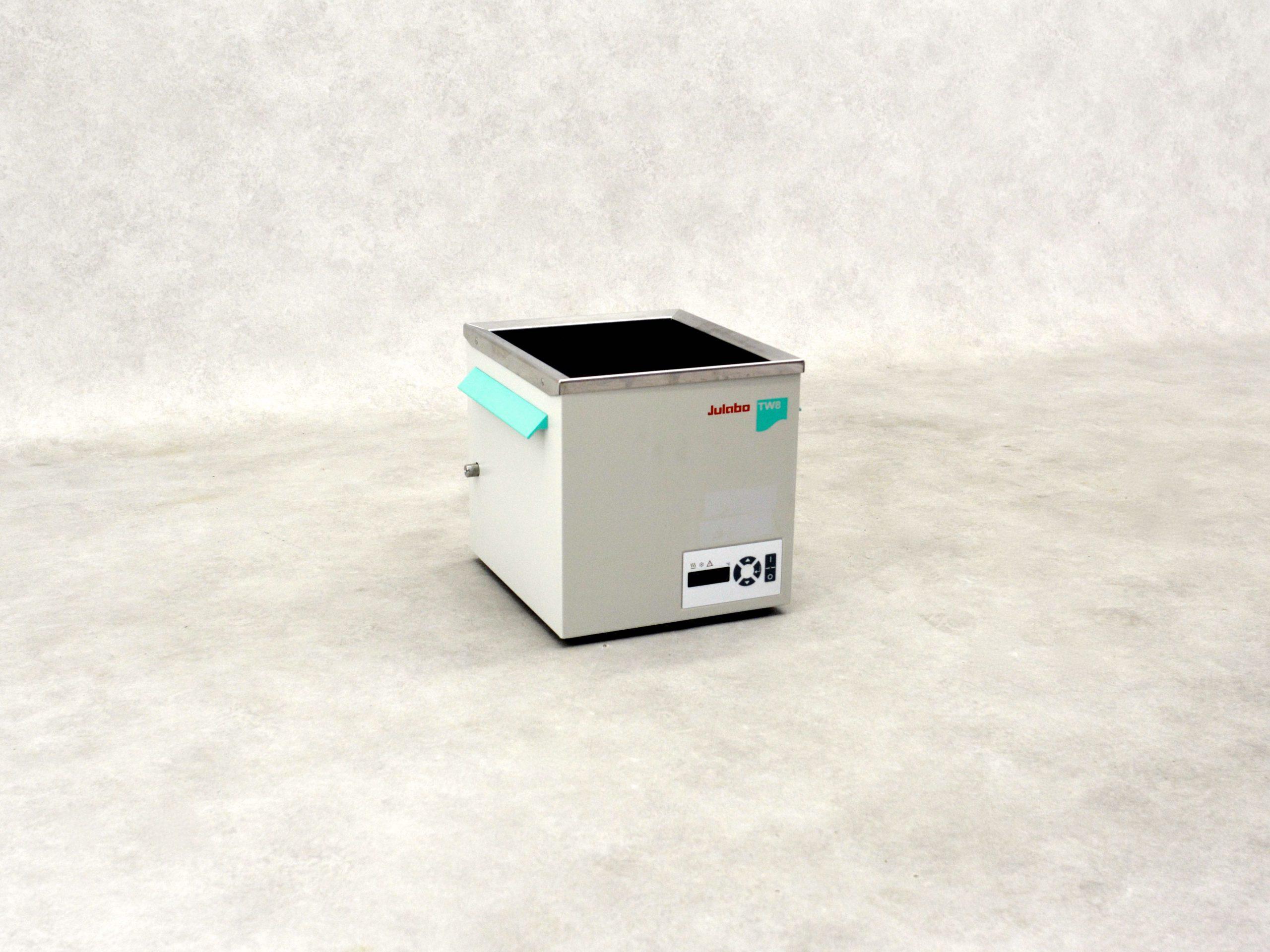 Julabo TW 8 Microprocessor-Controlled Laboratory Water Bath with 8 L Capacity