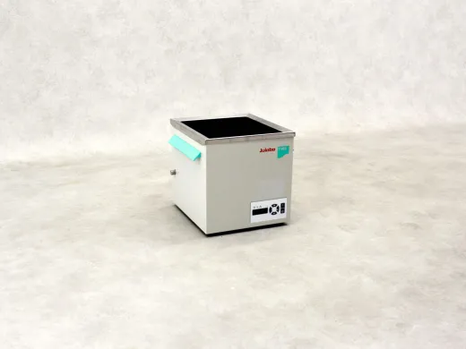 Julabo TW 8 Microprocessor-Controlled Laboratory Water Bath with 8 L Capacity