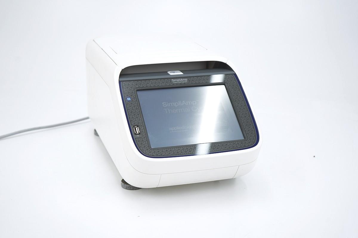 Applied Biosystems SimpliAmp PCR Thermal Cycler 96-Well 0.2 mL VeriFlex A248