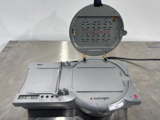 Invitrogen iBlot Gel Transfer Device for Rapid Protein Transfer-cover