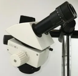 Leica M50 Stereo Zoom Microscope with Swing-Arm Stand, 2 of 8