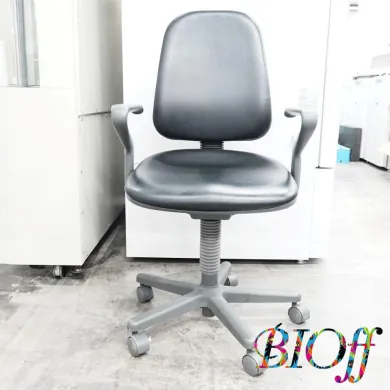 KOKUYO CRS-G282 Biotech Chair with Casters, Backrest and Armrests