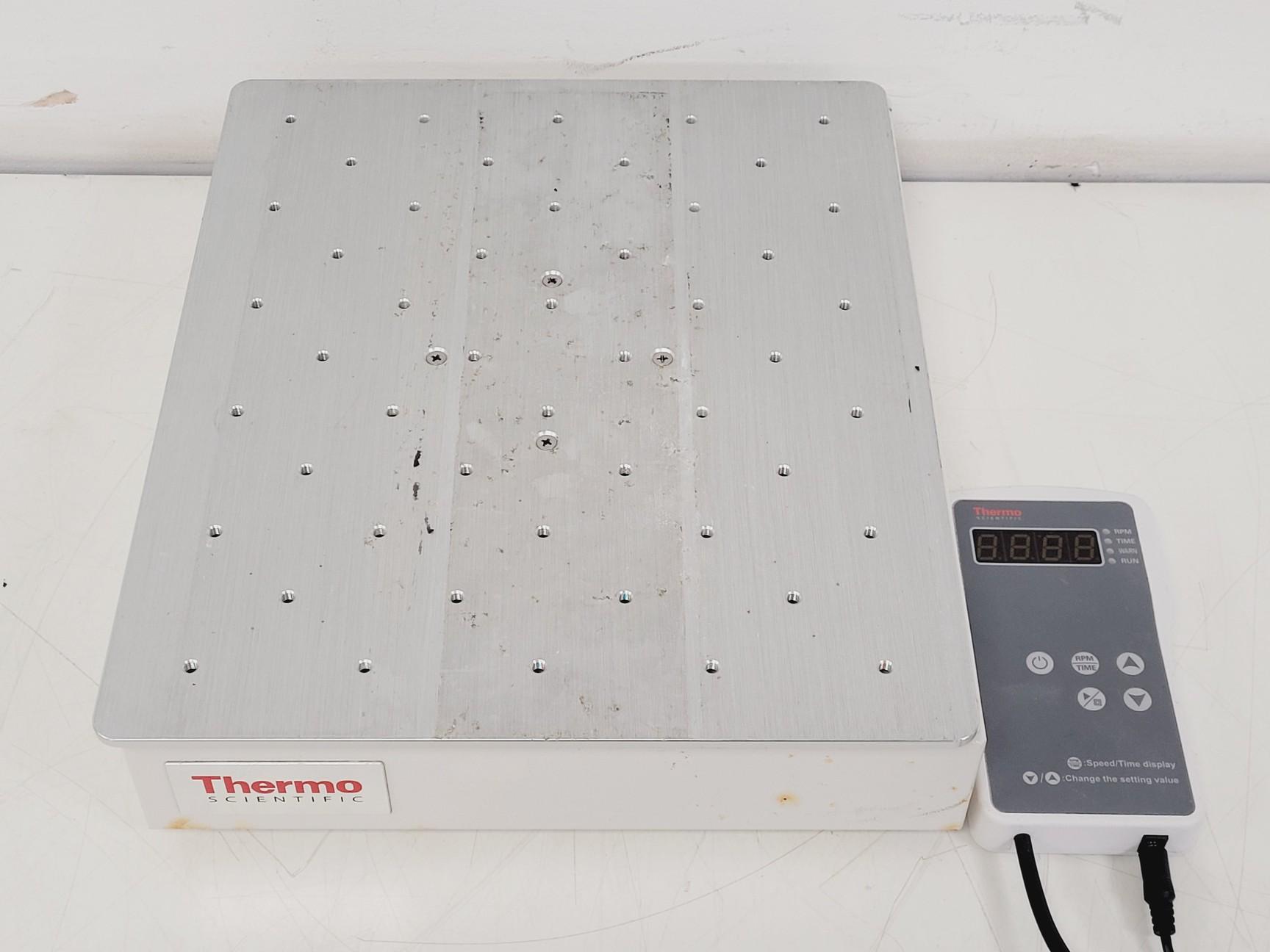 Thermo Scientific MaxQ 2000 CO2 Plus CO2 Incubator Shaking Table for Cell Culture