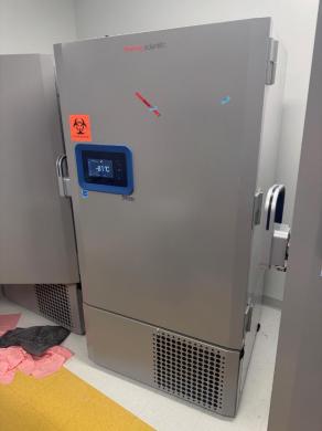 Thermo Fisher Scientific TSX60086A Ultra Low Temperature Freezer -80°C-cover