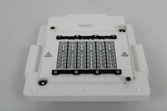 Applied Biosystems QuantStudio Pro 96-Well Block Real-Time PCR System Model A43056