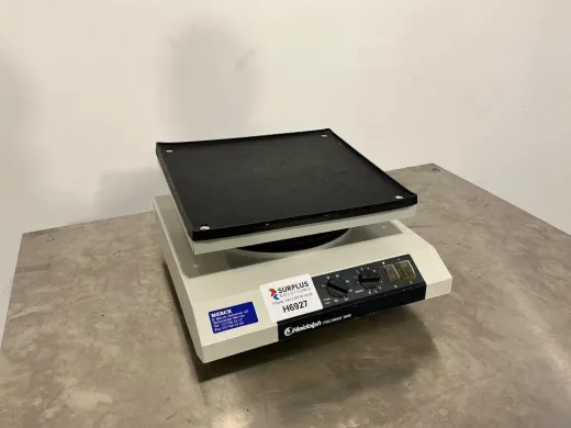 Heidolph PolyMax 1040T Laboratory Orbital Shaker with Rubber Mat Platform