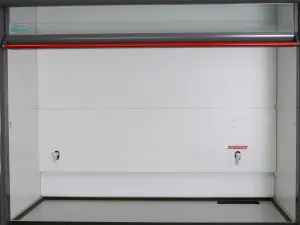 Interfurn Fumia Laboratory Fume Hood with Gas and Water Connections, 2 of 3