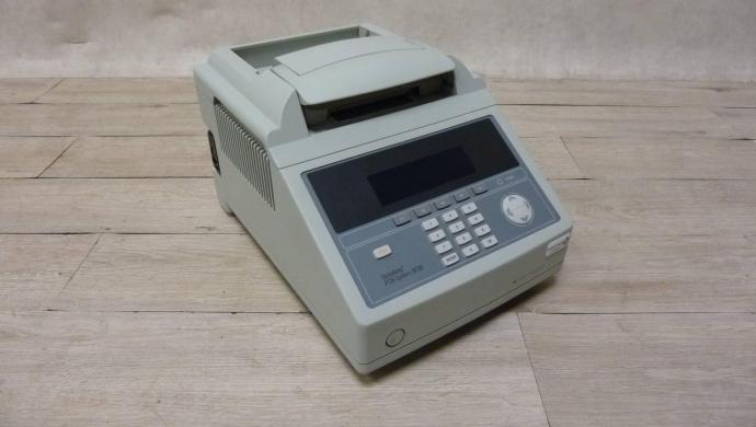 Applied Biosystems GeneAmp 9700 PCR System-cover